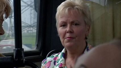 Публичное русское порно в городском автобусе