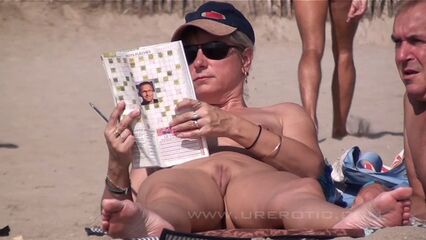 Групповые порно оргии нудистов на пляже: Секс в дюнах 1