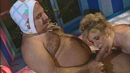 Дом Уродов - порно фильм с сюжетом и русским переводом