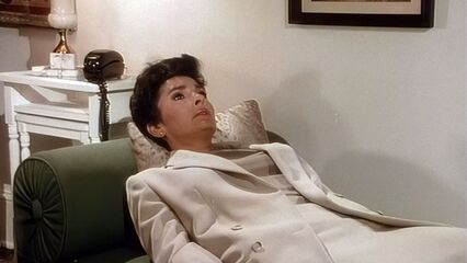 Табу в американском стиле 1 (1985) с русским переводом