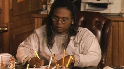 Мадам Савант (Мадам Ученая) Madam Savant, с переводом