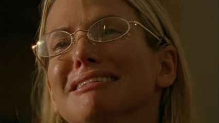 Дьявол в мисс Джонс — порнофильм с русским переводом